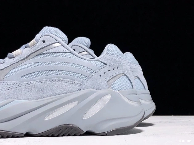 700 FV8424 v2 Adidas Yeezy Hospital Blue Boost 1012